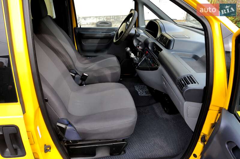 Мінівен Fiat Scudo 2006 в Львові фото 26 Мінівен Fiat Scudo 2006 в Львові