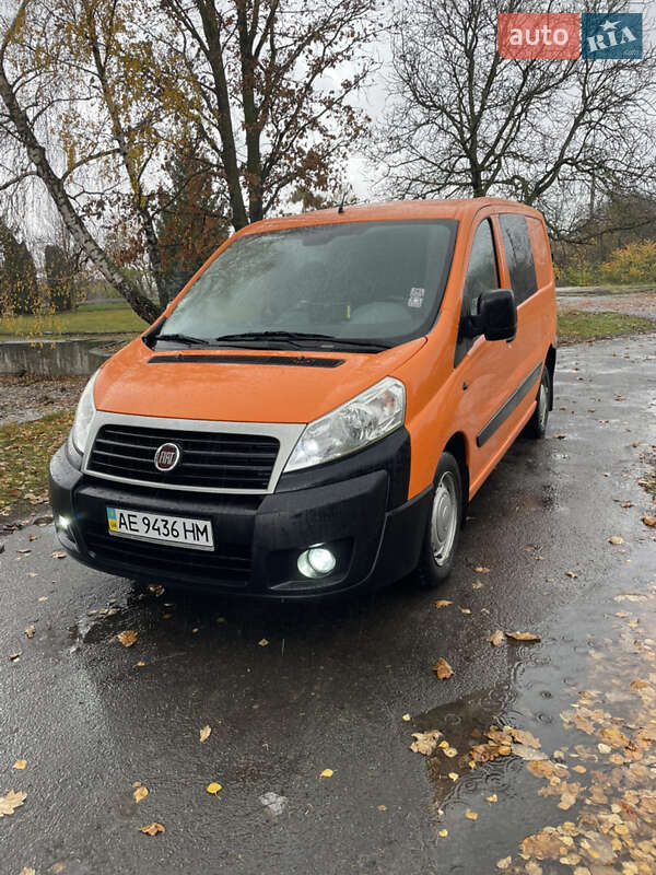 Вантажний фургон Fiat Scudo 2008 в Дубні