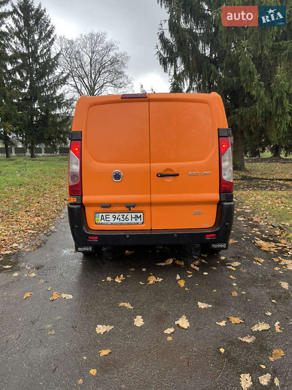 Вантажний фургон Fiat Scudo 2008 в Дубні