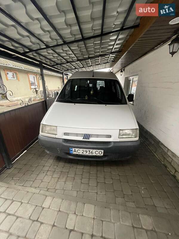 Мінівен Fiat Scudo 1999 в Луцьку