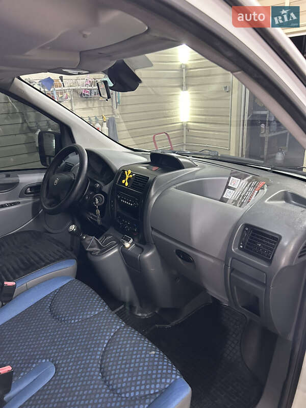 Мінівен Fiat Scudo 2009 в Врадіївці фото 7 Мінівен Fiat Scudo 2009 в Врадіївці