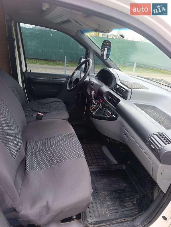 Вантажний фургон Fiat Scudo 2004 в Львові фото 12 Вантажний фургон Fiat Scudo 2004 в Львові