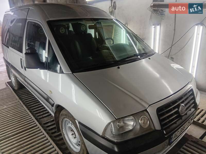 Мінівен Fiat Scudo 2006 в Іваничах