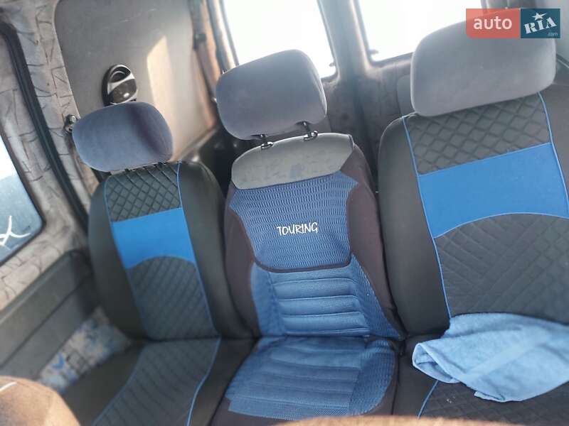 Минивэн Fiat Scudo 2006 в Остроге