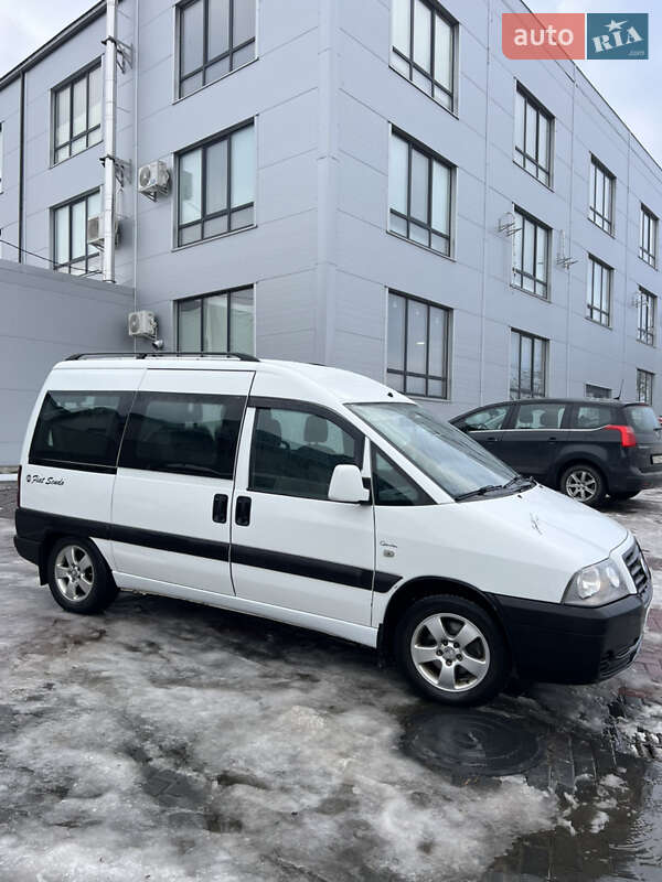 Минивэн Fiat Scudo 2005 в Ровно