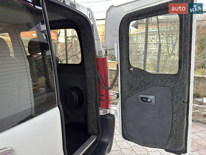 Минивэн Fiat Scudo 2008 в Долине фото 21 Минивэн Fiat Scudo 2008 в Долине