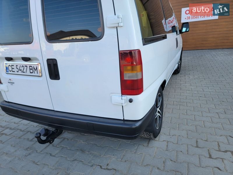 Мінівен Fiat Scudo 2003 в Чернівцях