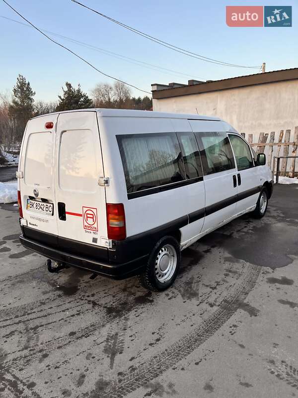 Минивэн Fiat Scudo 2006 в Костополе
