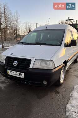 Минивэн Fiat Scudo 2006 в Костополе