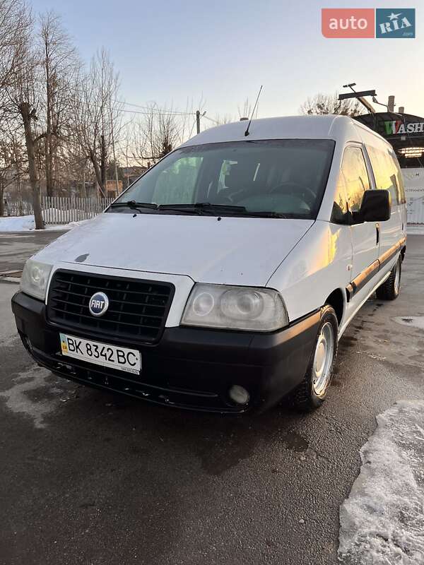 Минивэн Fiat Scudo 2006 в Костополе