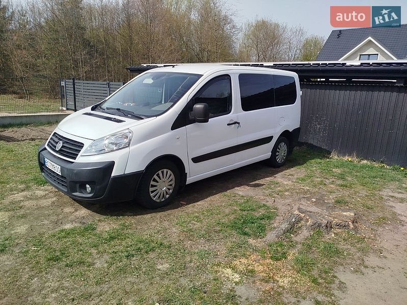 Мінівен Fiat Scudo 2009 в Новояворівську
