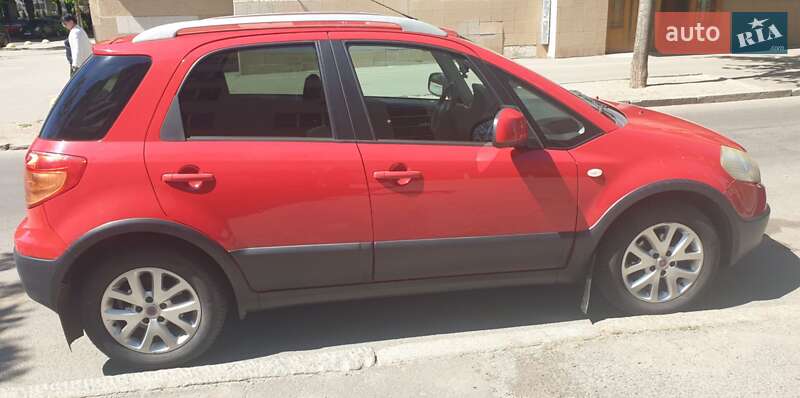 Позашляховик / Кросовер Fiat Sedici 2010 в Харкові