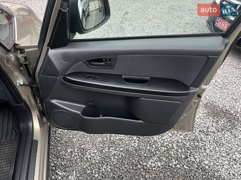 Внедорожник / Кроссовер Fiat Sedici 2007 в Дунаевцах фото 32 Внедорожник / Кроссовер Fiat Sedici 2007 в Дунаевцах