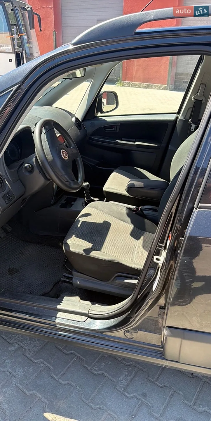 2010 Fiat Sedici - мініатюра 6