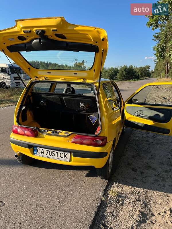 Хэтчбек Fiat Seicento 2003 в Каневе