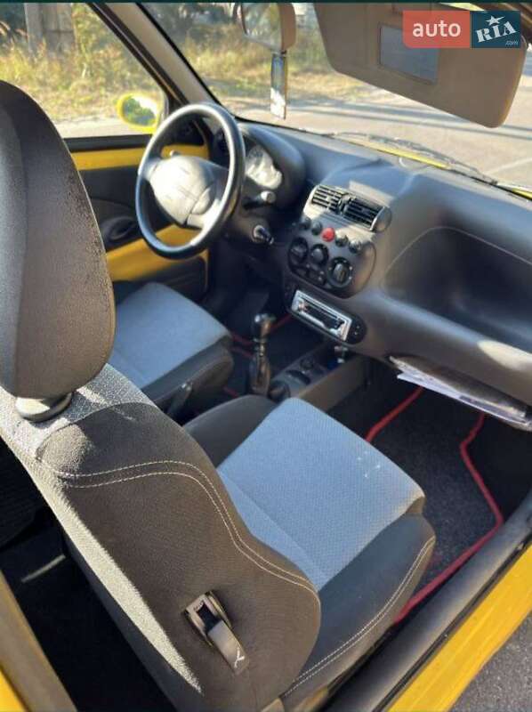 Хэтчбек Fiat Seicento 2003 в Каневе