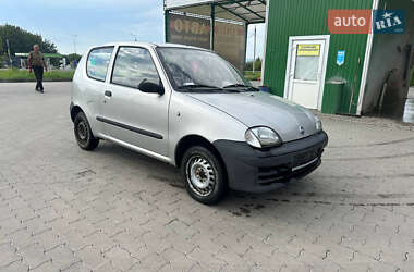 Хэтчбек Fiat Seicento 2004 в Ярмолинцах