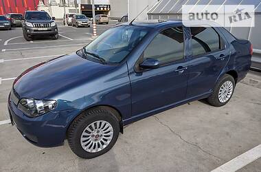 Седан Fiat Siena 2005 в 
