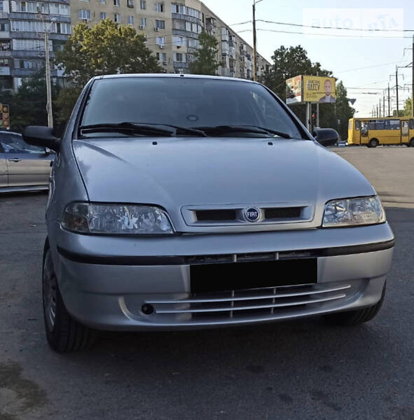 Седан Fiat Siena 2004 в Одессе