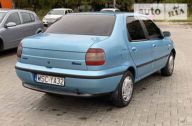 Седан Fiat Siena 1999 в Луцке