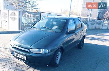 Седан Fiat Siena 2000 в Кривом Роге