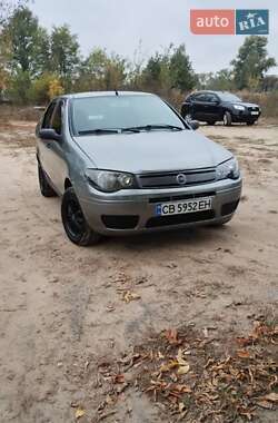 Седан Fiat Siena 2006 в Чернігові