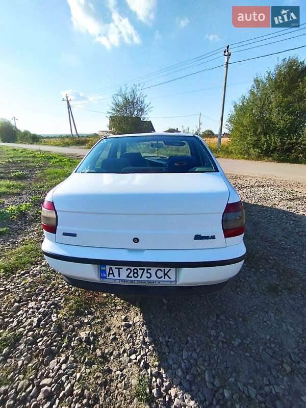 Седан Fiat Siena 1998 в Ивано-Франковске
