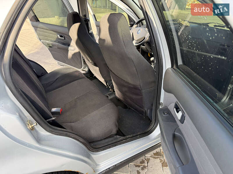 Седан Fiat Siena 2006 в Звягелі фото 20 Седан Fiat Siena 2006 в Звягелі