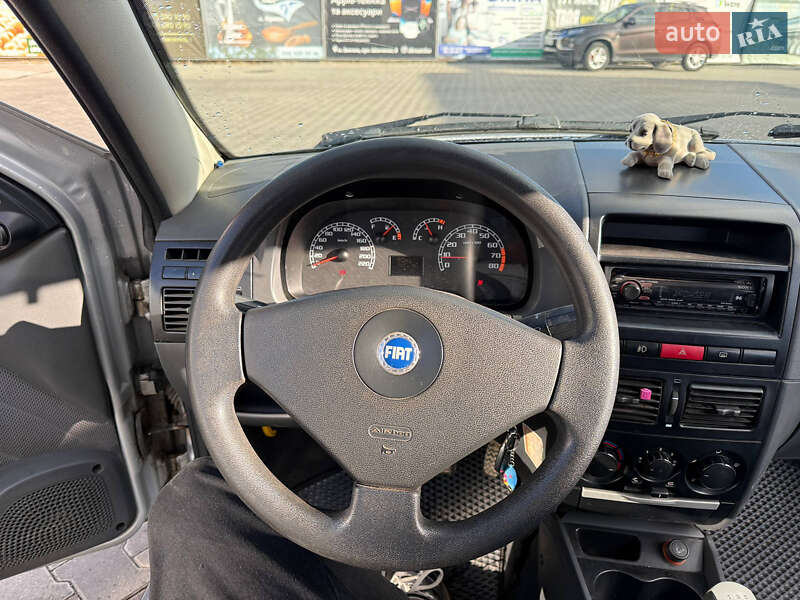 Седан Fiat Siena 2006 в Звягелі фото 16 Седан Fiat Siena 2006 в Звягелі