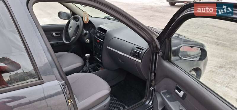 Седан Fiat Siena 2005 в Хмельницком фото 13 Седан Fiat Siena 2005 в Хмельницком