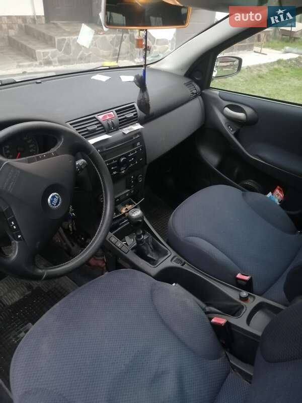 Универсал Fiat Stilo 2003 в Стрые