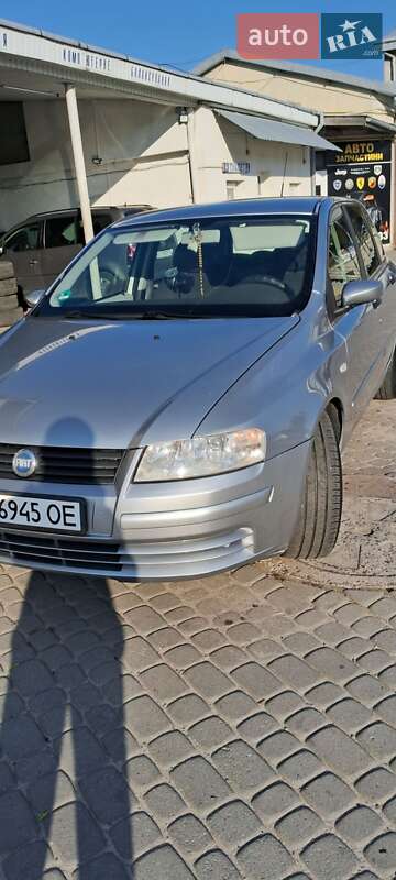 Хэтчбек Fiat Stilo 2004 в Львове