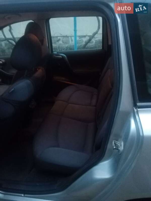 Хэтчбек Fiat Stilo 2004 в Ужгороде