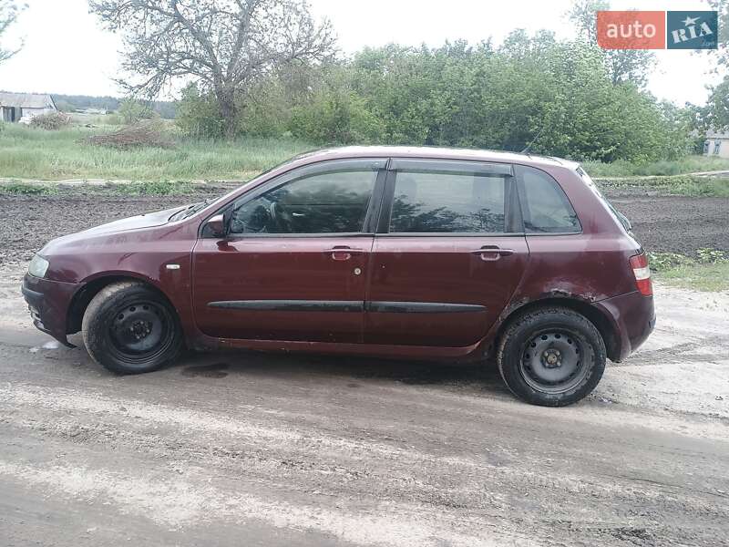 Хэтчбек Fiat Stilo 2004 в Павлограде фото 3 Хэтчбек Fiat Stilo 2004 в Павлограде