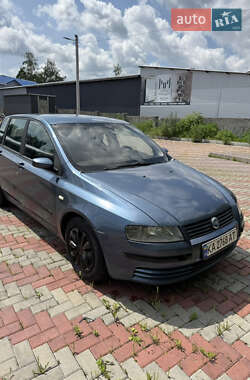 Хэтчбек Fiat Stilo 2002 в 