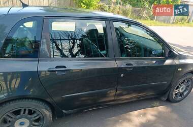 Хэтчбек Fiat Stilo 2002 в 