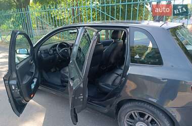 Хэтчбек Fiat Stilo 2002 в 
