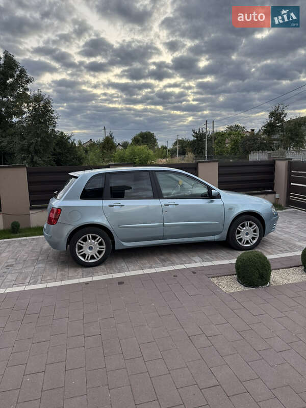 Хэтчбек Fiat Stilo 2004 в Львове фото 4 Хэтчбек Fiat Stilo 2004 в Львове