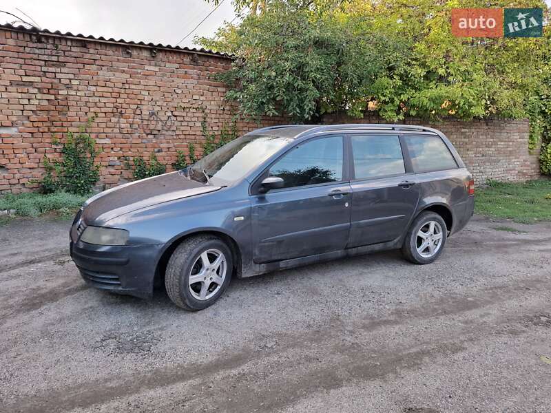 Универсал Fiat Stilo 2003 в Новом Буге