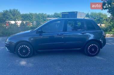 Хэтчбек Fiat Stilo 2002 в 