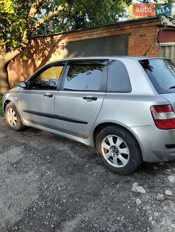Хетчбек Fiat Stilo 2002 в Харкові фото 10 Хетчбек Fiat Stilo 2002 в Харкові