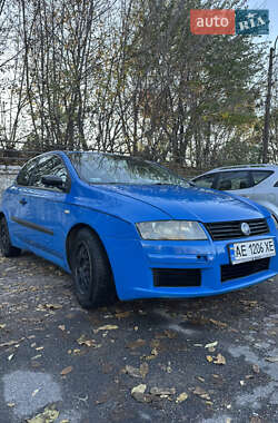 Хэтчбек Fiat Stilo 2003 в Каменском