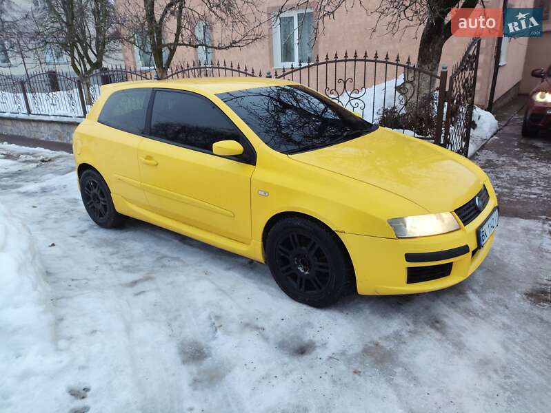 Хэтчбек Fiat Stilo 2002 в Тернополе