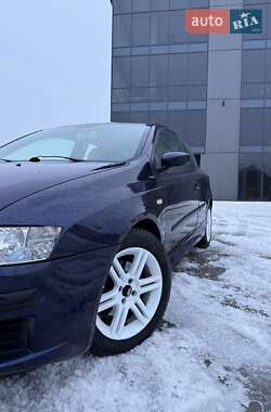 Хетчбек Fiat Stilo 2002 в Чернівцях
