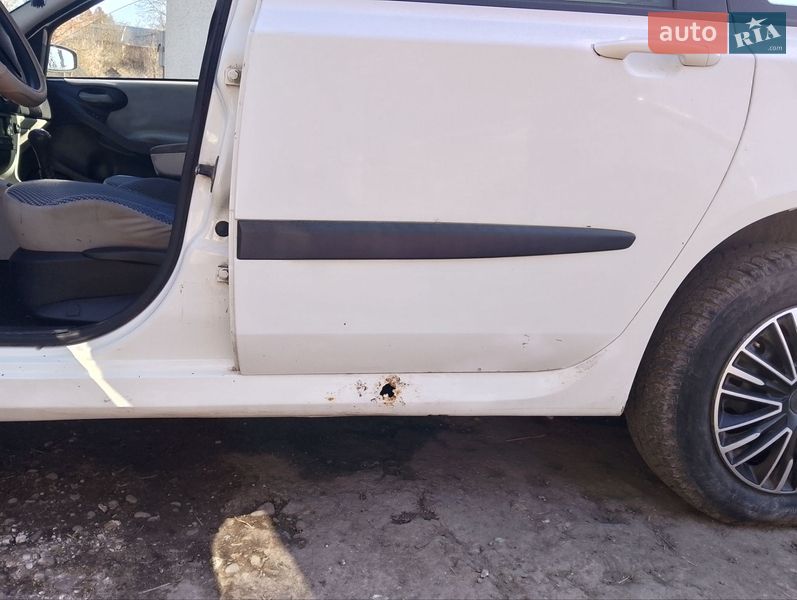 Універсал Fiat Stilo 2004 в Городенці