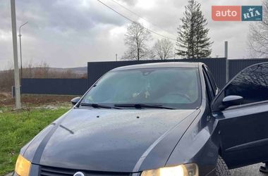 Хетчбек Fiat Stilo 2002 в Ужгороді