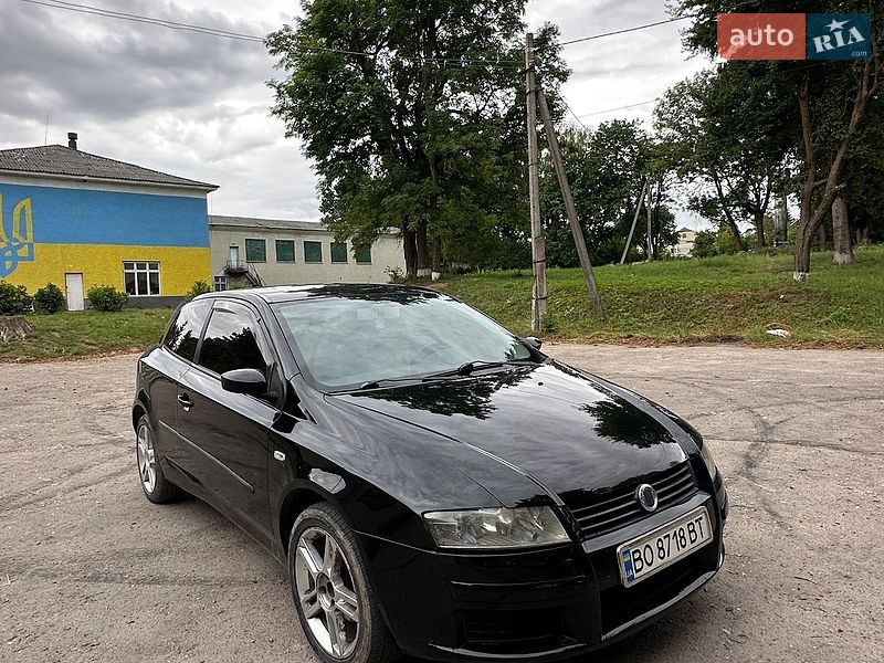Хетчбек Fiat Stilo 2002 в Ланівці