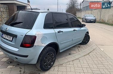 Хетчбек Fiat Stilo 2005 в Стрию