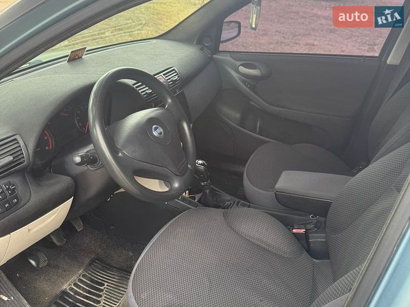 Хетчбек Fiat Stilo 2005 в Івано-Франківську