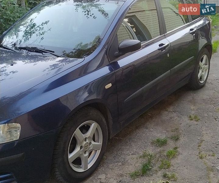 Хэтчбек Fiat Stilo 2002 в Бориславе